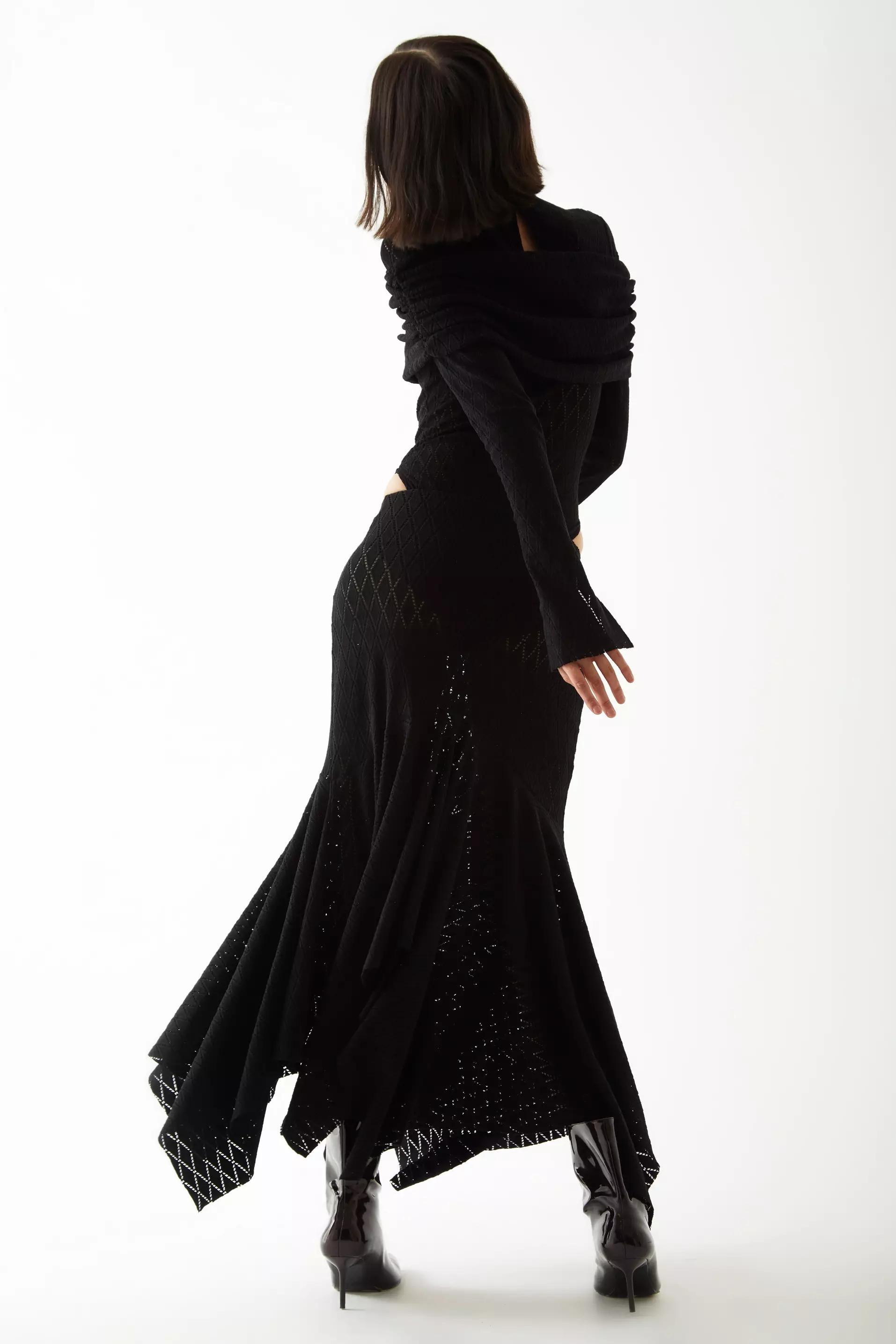 Black Knitted Sleeveless Maxi Skirt