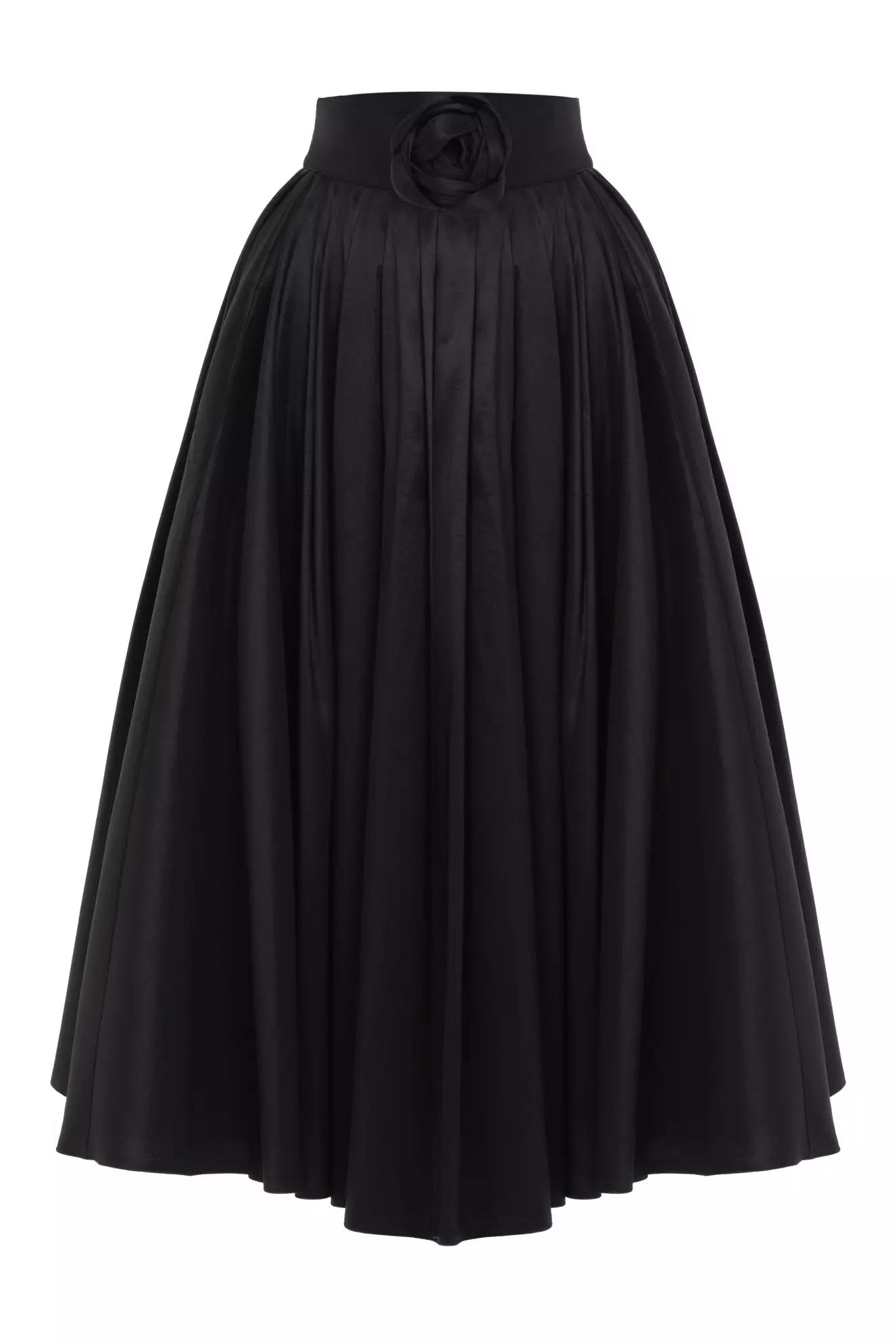 Black tafta long skirt